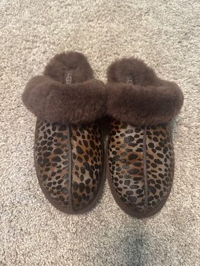 UGG Leopard-Print Shearling Slide Slippers in Brown